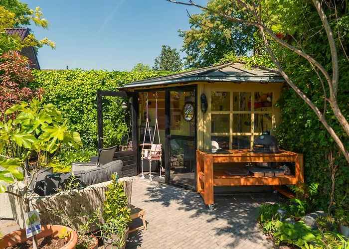 Cozy House - fietsverhuur, eigen keuken en badkamer